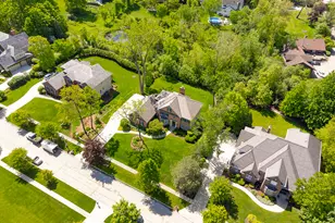 1211 Ashbury Ln, Libertyville, IL 60048 - Photo 58