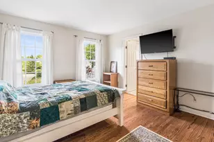 1211 Ashbury Ln, Libertyville, IL 60048 - Photo 24