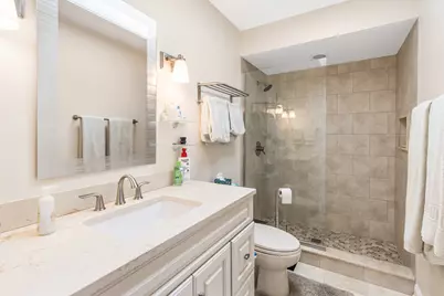 1211 Ashbury Lane, Libertyville, IL 60048 - Photo 40