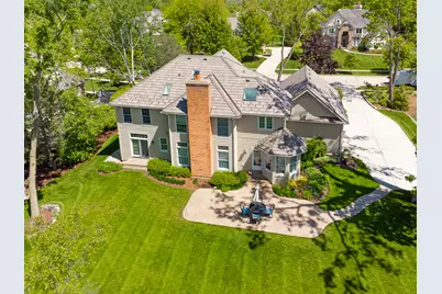 1211 Ashbury Lane, Libertyville, IL 60048 - Photo 54
