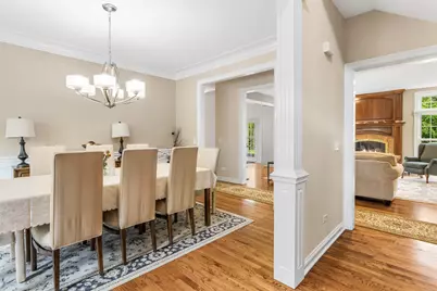 1211 Ashbury Lane, Libertyville, IL 60048 - Photo 22