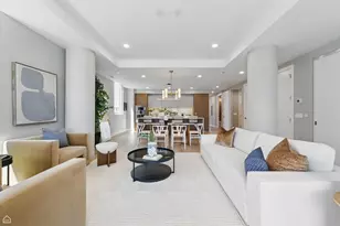 146 W Erie St, Chicago, IL 60654 - Photo 2