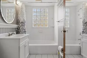 106 S Mulberry St, Mount Morris, IL 61054 - Photo 6