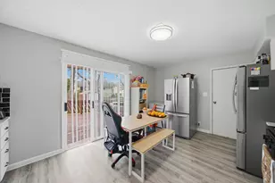 110 Villa Rd, Streamwood, IL 60107 - Photo 8