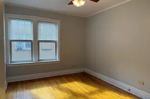 [Address not provided], Oak Park, IL 60302 - Photo 2