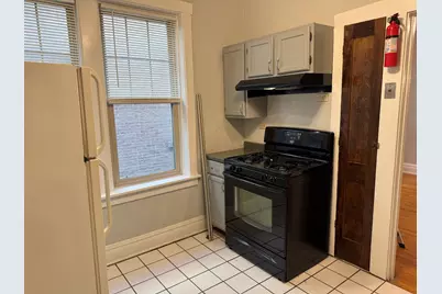 [Address not provided], Oak Park, IL 60302 - Photo 6