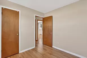 14911 Page Ave, Harvey, IL 60426 - Photo 24