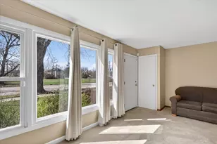 14911 Page Ave, Harvey, IL 60426 - Photo 6