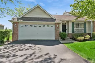 16766 S Sunset Ridge Ct, Lockport, IL 60441 - Photo 2
