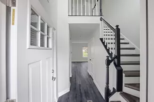 1941 Quaker Hollow Ln, Streamwood, IL 60107 - Photo 10