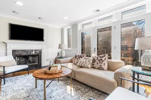 912 W Fletcher St, Chicago, IL 60657 - Photo 6