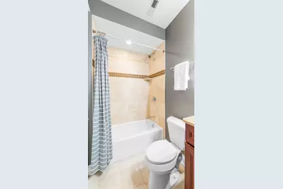 912 W Fletcher Street #2, Chicago, IL 60657 - Photo 20