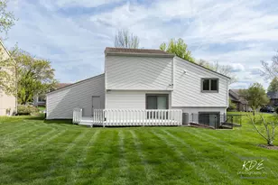 1213 Yorkshire Dr, Naperville, IL 60563 - Photo 26