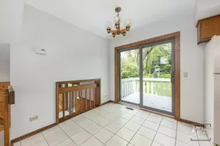 1213 Yorkshire Dr, Naperville, IL 60563 - Photo 8