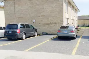 2200 Hebron Ave, Zion, IL 60099 - Photo 4