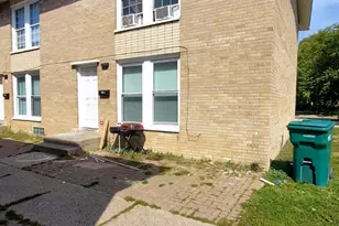 2200 Hebron Ave, Zion, IL 60099 - Photo 1