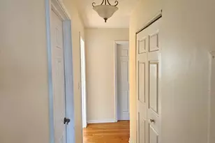 592 Lotus Ct, Wheeling, IL 60090 - Photo 8