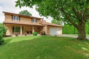1005 S Hershey Rd, Bloomington, IL 61704 - Photo 48