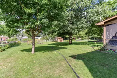 1005 S Hershey Road, Bloomington, IL 61704 - Photo 46