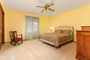 1005 S Hershey Rd, Bloomington, IL 61704 - Photo 32