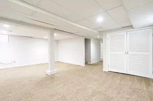 10619 S Sawyer Ave, Chicago, IL 60655 - Photo 14