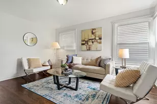10619 S Sawyer Ave, Chicago, IL 60655 - Photo 2