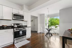 10619 S Sawyer Ave, Chicago, IL 60655 - Photo 8