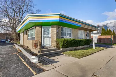 707 15th Street #A-B, North Chicago, IL 60064 - Photo 16