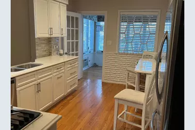 5805 N Merrimac Avenue, Chicago, IL 60646 - Photo 10