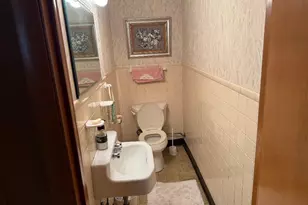 5805 N Merrimac Ave, Chicago, IL 60646 - Photo 30