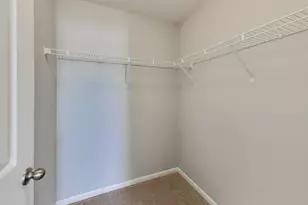 300 Winthrop Dr, Oswego, IL 60543 - Photo 30