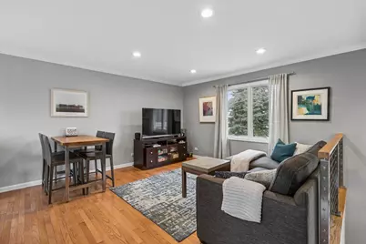 904 W Woodland Road, Lake Bluff, IL 60044 - Photo 10