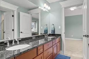 434 W Benton Ave, Naperville, IL 60540 - Photo 30