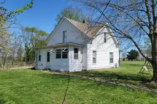 5568 Lois Ln, Salem, IL 62881 - Photo 28