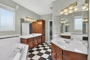 412 Rainbow Dr, Sleepy Hollow, IL 60118 - Photo 42