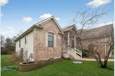 412 Rainbow Drive, Sleepy Hollow, IL 60118 - Photo 4