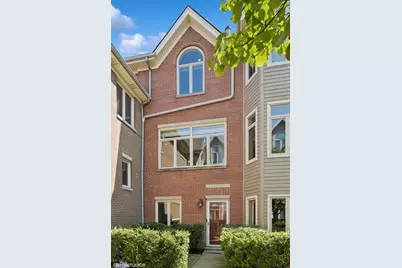 1251 W Fletcher Street #E, Chicago, IL 60657 - Photo 1