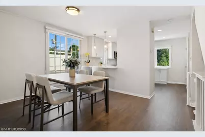 1251 W Fletcher Street #E, Chicago, IL 60657 - Photo 4