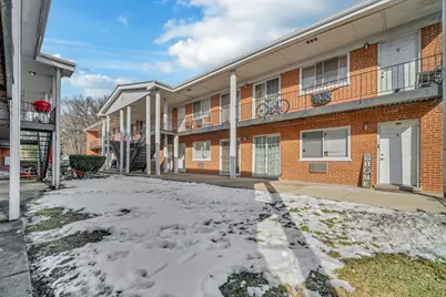 327 N Princeton Avenue #9, Villa Park, IL 60181 - Photo 2