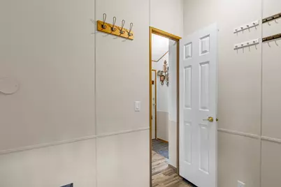 280 Misty Ridge, McHenry, IL 60051 - Photo 8