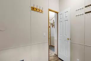 280 Misty Ridge, McHenry, IL 60051 - Photo 8