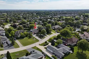 8115 Pluskota Dr, Orland Park, IL 60462 - Photo 36