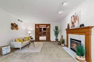 8115 Pluskota Dr, Orland Park, IL 60462 - Photo 6