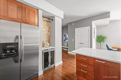744 N Clark Street #705, Chicago, IL 60654 - Photo 8