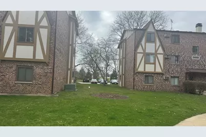 811 S Dwyer Avenue #E, Arlington Heights, IL 60005 - Photo 4