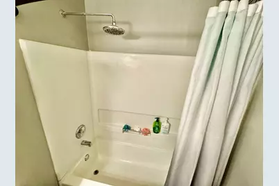 [Address not provided], Dekalb, IL 60115 - Photo 10