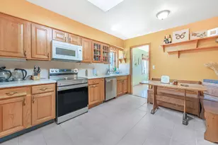 2033 Sherman Ave, Evanston, IL 60201 - Photo 10