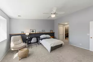 884 Quin Ct, Naperville, IL 60563 - Photo 16