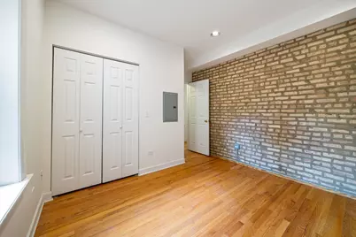2533 W Berwyn Street #2, Chicago, IL 60625 - Photo 10
