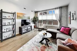 1962 W Lawrence Ave, Chicago, IL 60640 - Photo 4